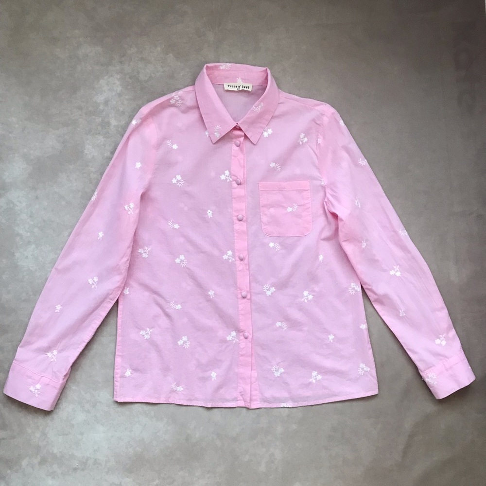 Peace n’ Love Pink White Floral Embroidered Button Down Shirt Lightweight Cotton